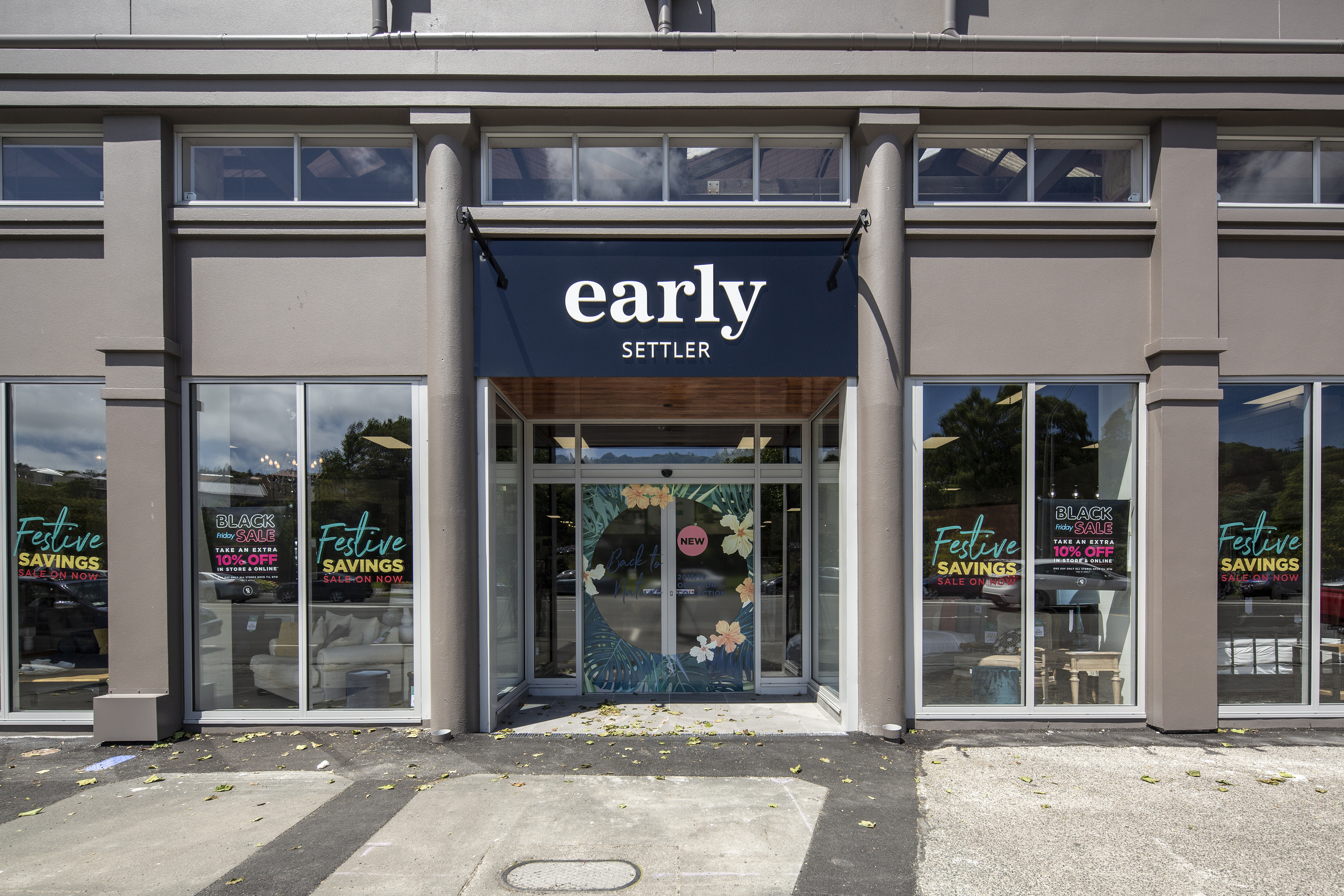Mainland Interiors early-settler-ceiling-05 Home  