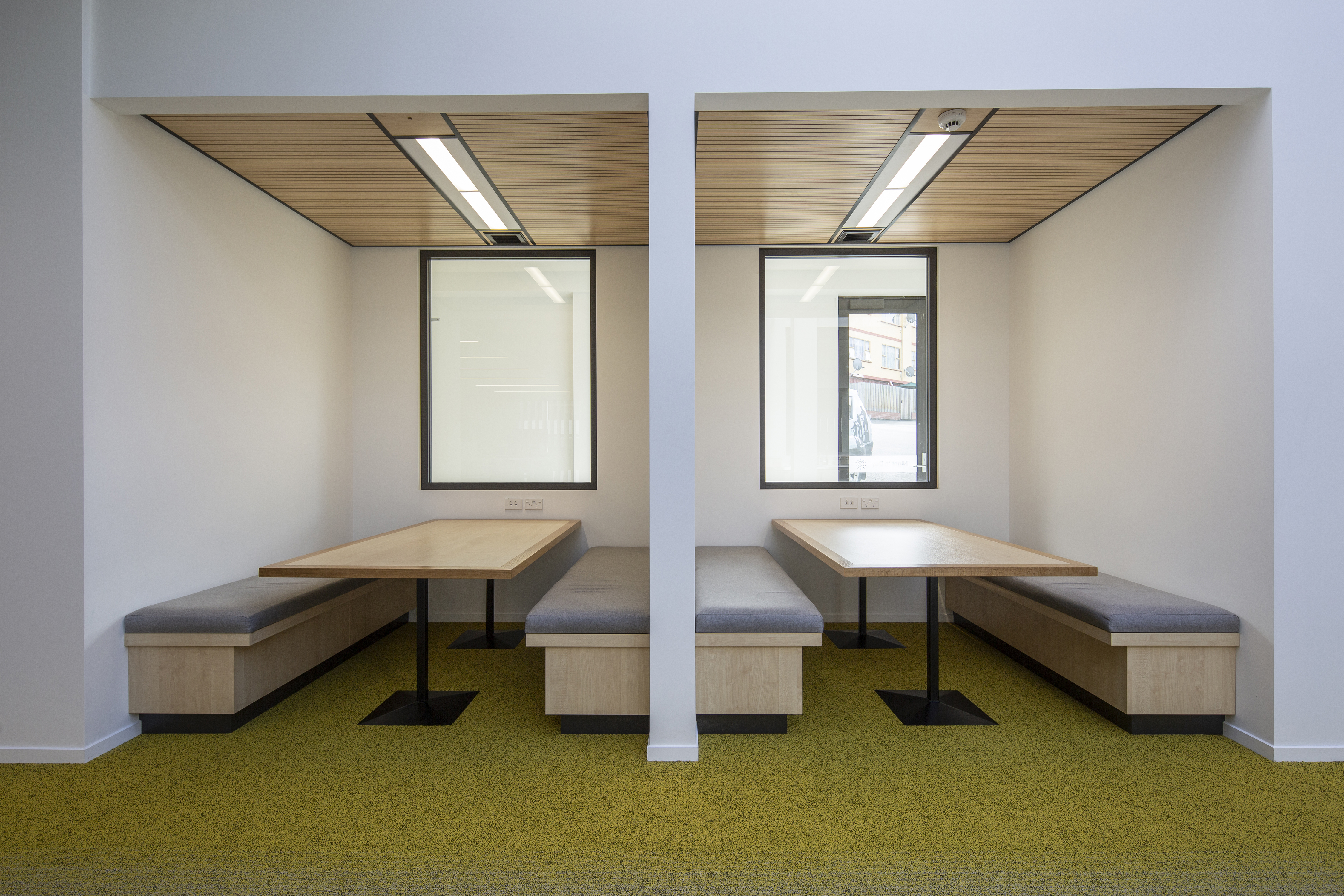 Mainland Interiors night-n-day-offices-ceiling-03 Home  